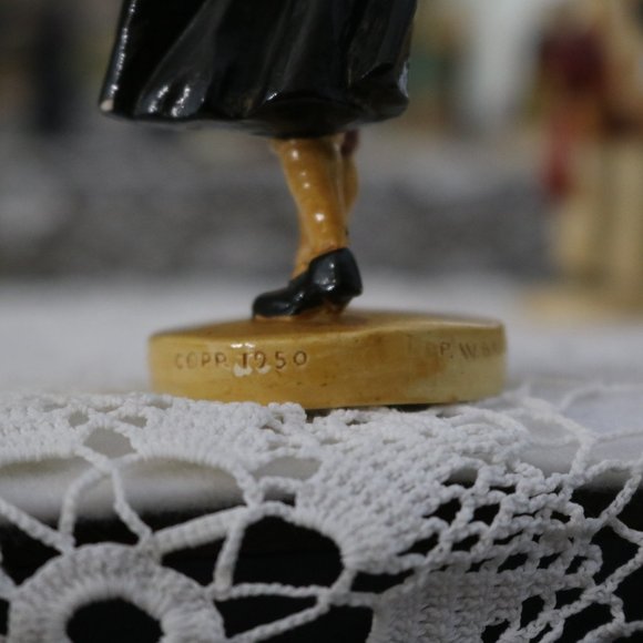 Vintage Sebastian Miniatures - SML-151 -Town Crier - Picture 7 of 10